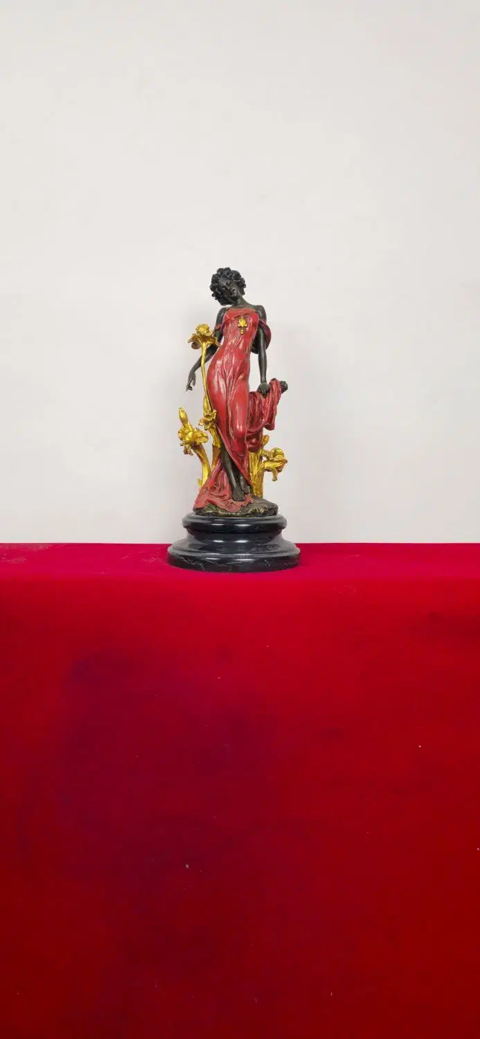 مجسمه برنز دختر مرداب پتینه رنگی برنزی|مجسمه، تندیس، ماکت|تهران, تهرانپارس جنوبی|دیوار