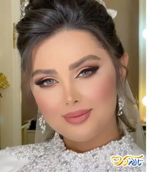 خدمات آرایش وزیبایی|خدمات آرایشگری و زیبایی|سنندج, |دیوار