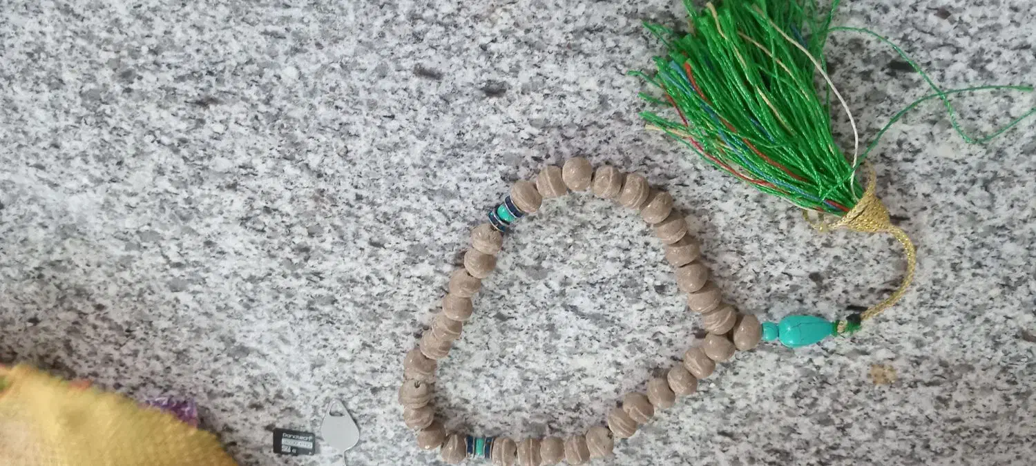 ۲عدد تسبح|کلکسیون اشیاء عتیقه|مشهد, تلگرد|دیوار