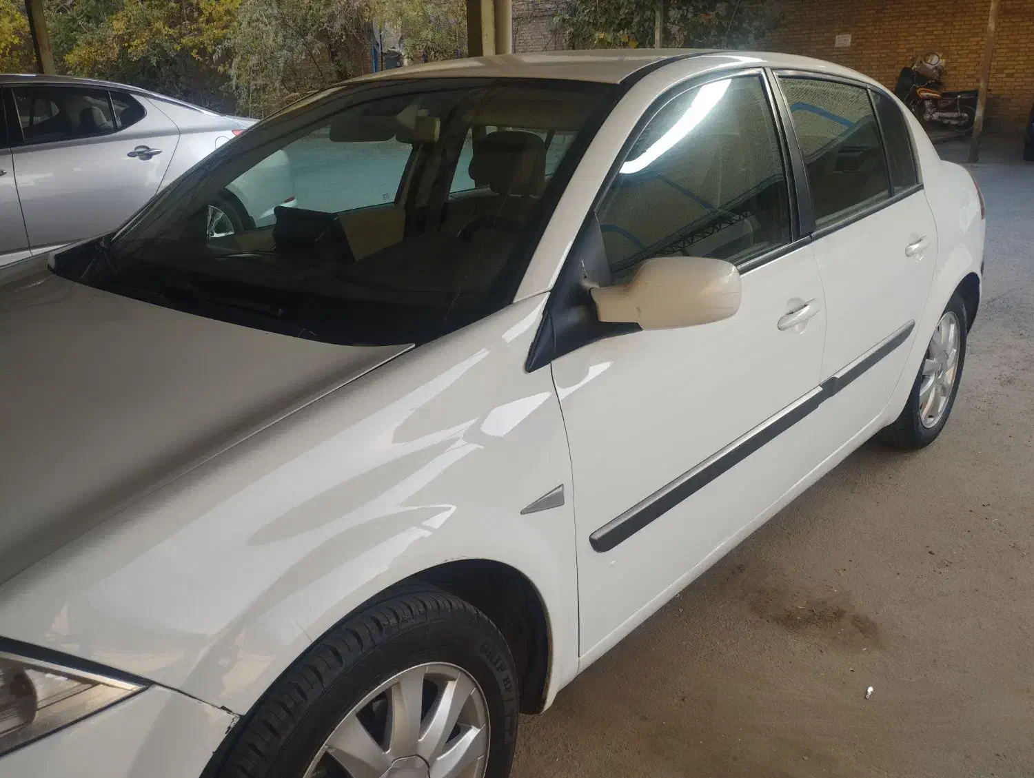 مگان 2000 اتومات|خودرو سواری و وانت|مشهد, نرگس (شهرک غرب)|دیوار