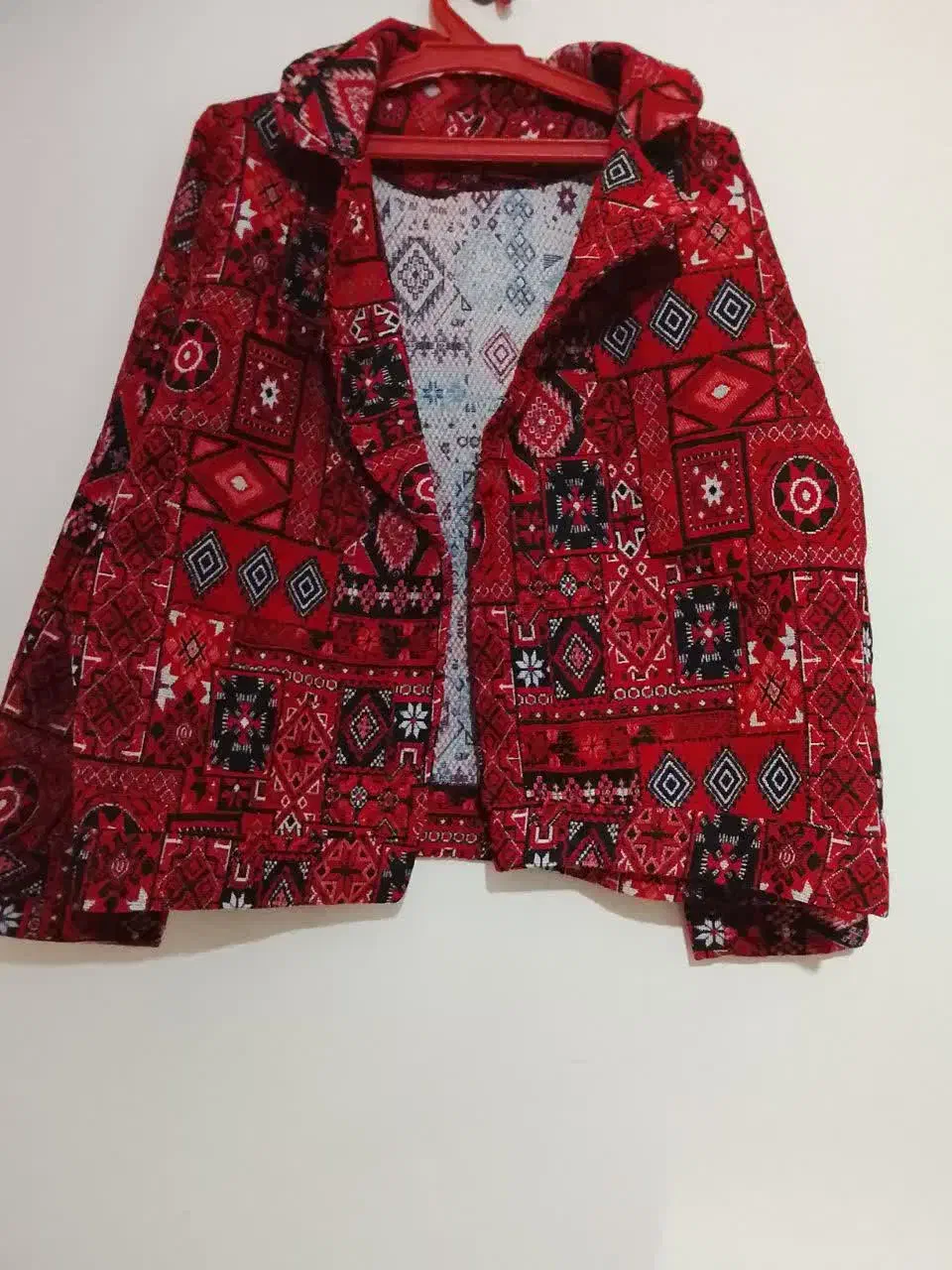 کت زنانه نو|لباس|پرند, فاز ۵|دیوار