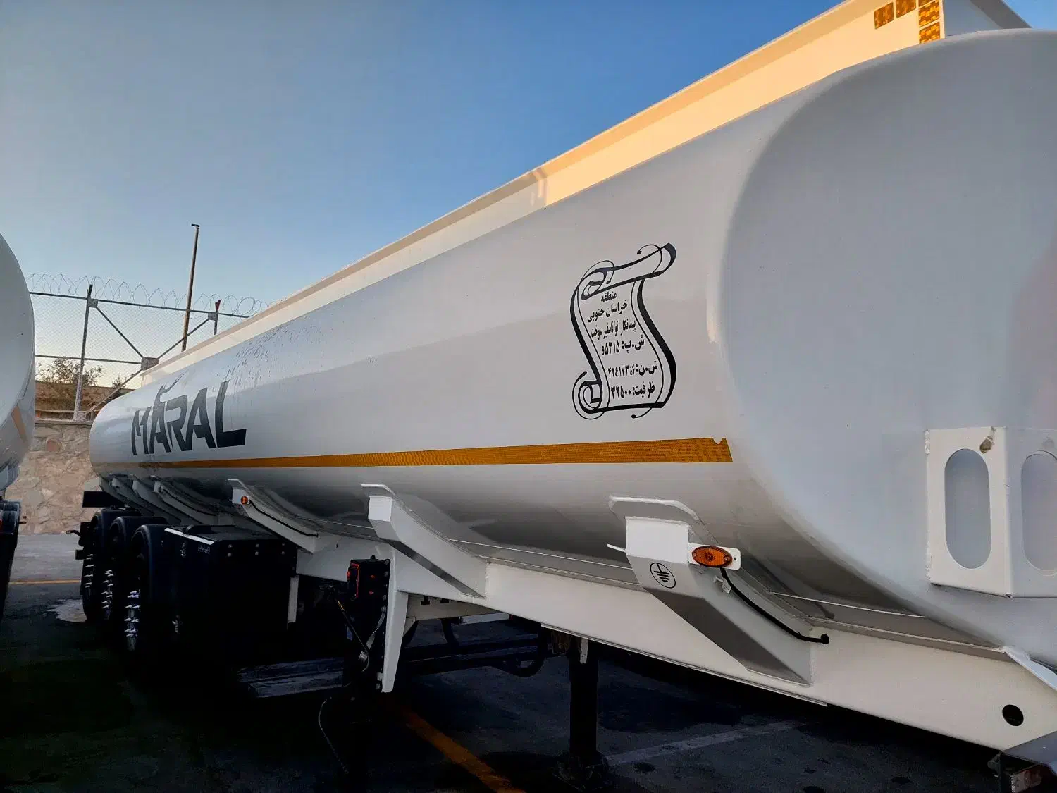 تانکر ۴ مواد|خودرو سنگین|بیرجند, |دیوار