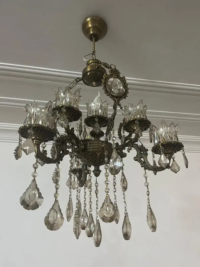 لوستر  سه شاخه در حد نو برنز|لوستر و چراغ آویز|گنبد کاووس, |دیوار