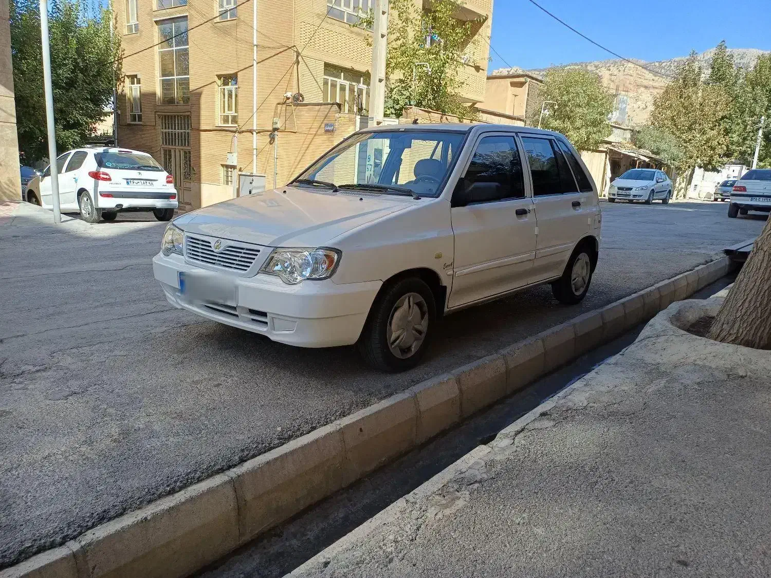 ۱۱۱ ۹۳ فول درجه ۱|خودرو سواری و وانت|ایلام, |دیوار