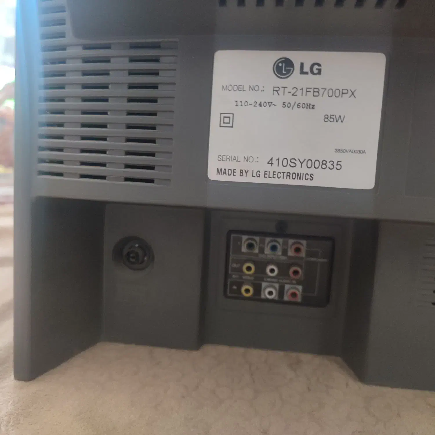 تلویزیون ال جی  سالم و تمیز|تلویزیون و پروژکتور|اراک, |دیوار