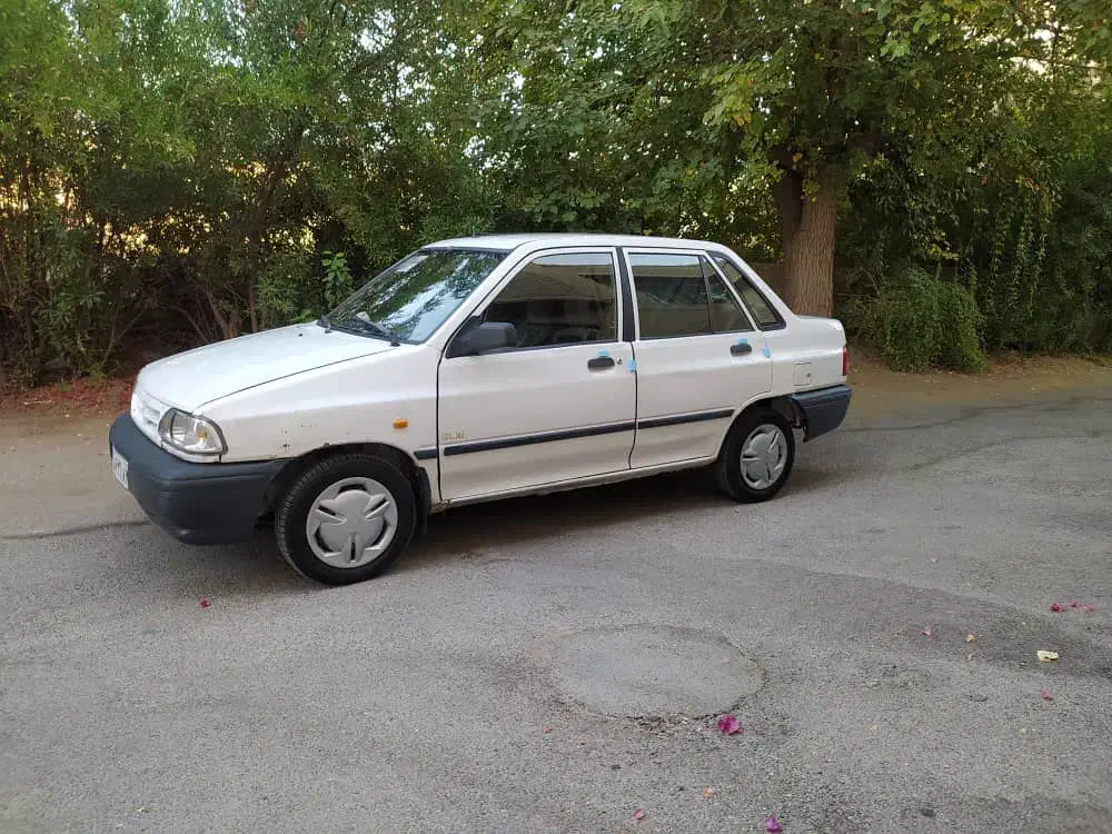 پراید صندوق دار مدل ۱۳۸۸ سالم تمیز .|خودرو سواری و وانت|جهرم, |دیوار