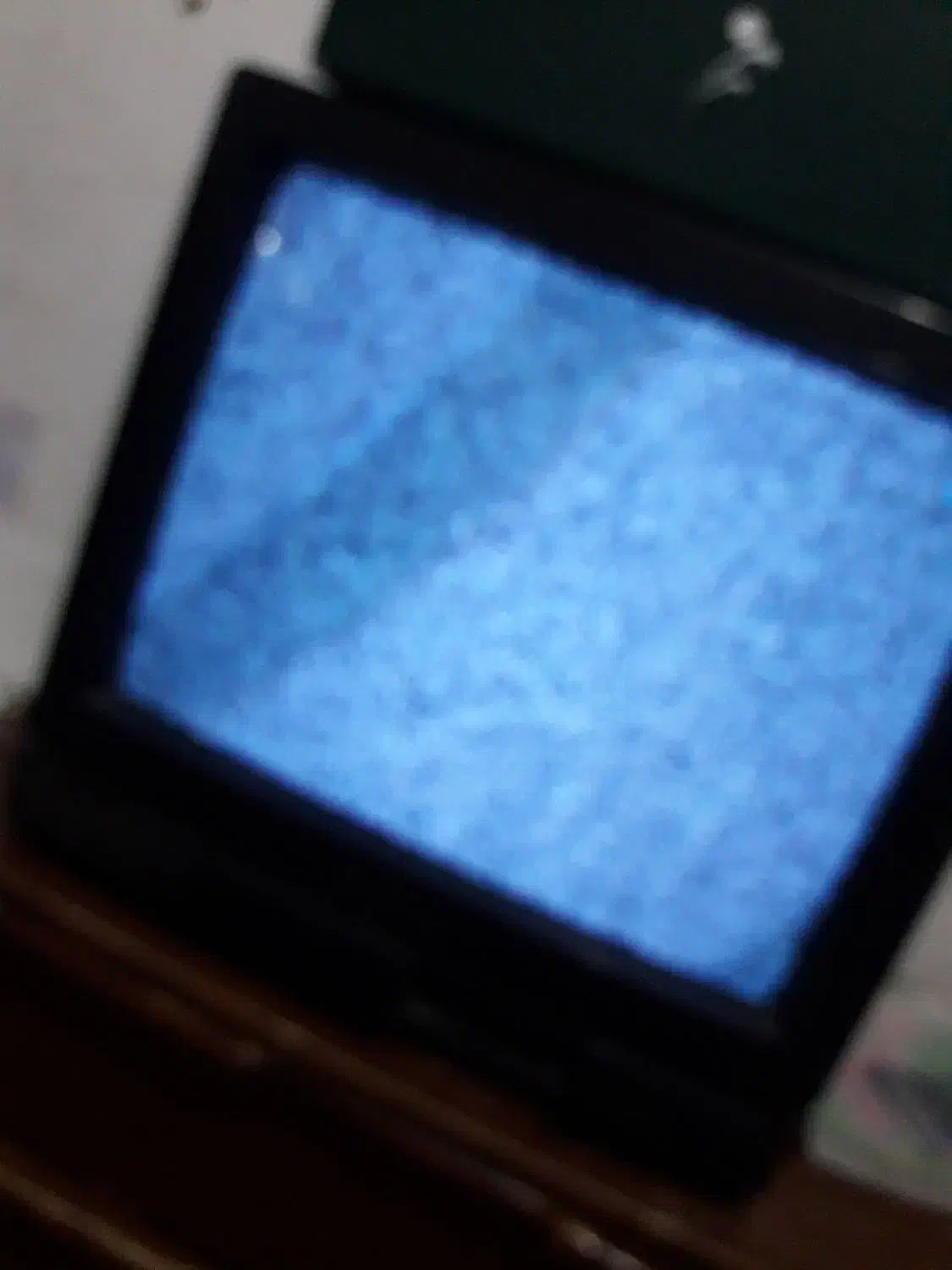 تلویزیون ۲۱ اینچ|تلویزیون و پروژکتور|کرمان, |دیوار