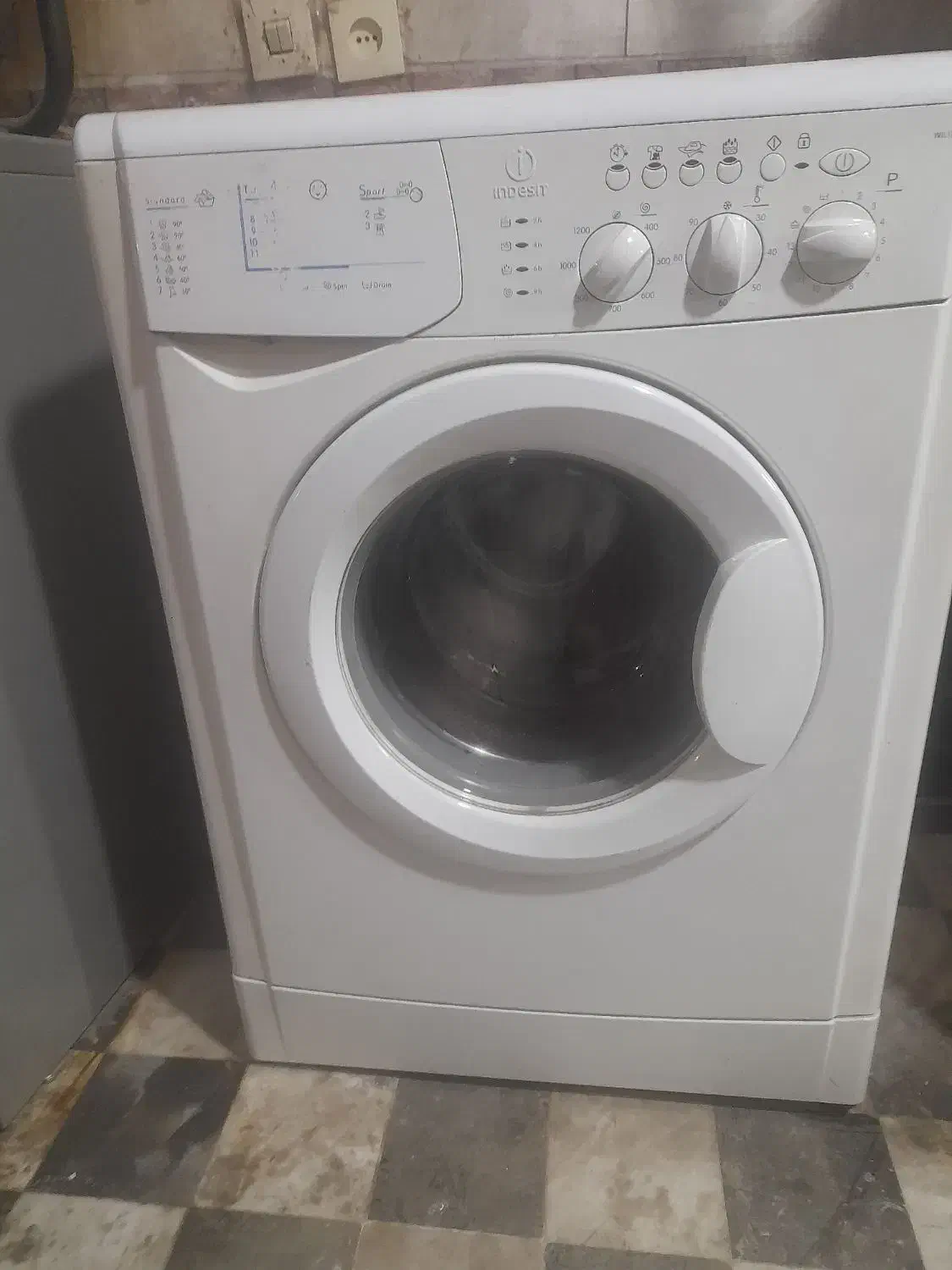 لباسشویی دوو و ایندزیت|ماشین لباسشویی و خشککن لباس|ری, دیلمان|دیوار