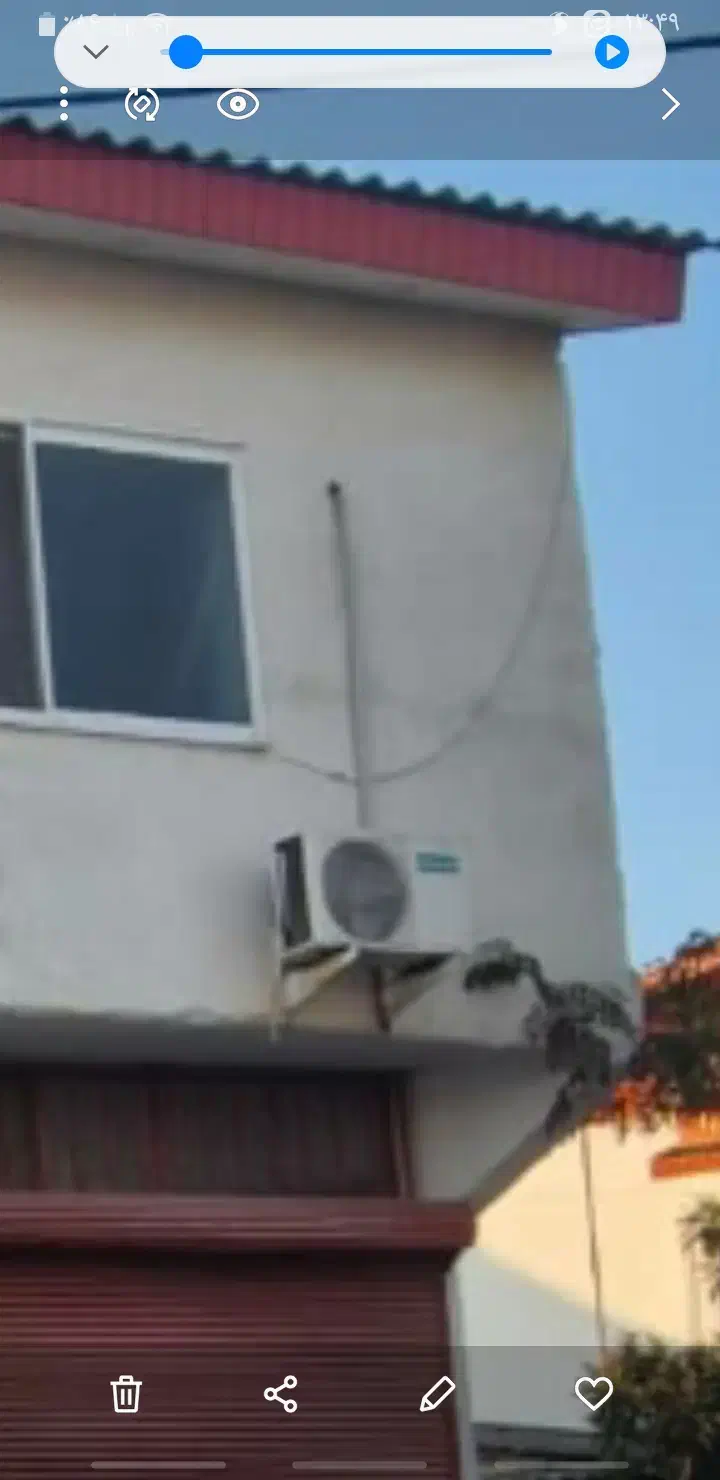 فروش یک عددکولر اسپیلت وی عدد کولرپنجره ای سالم|کولر گازی و فن‌کوئل|عباس‌آباد, |دیوار