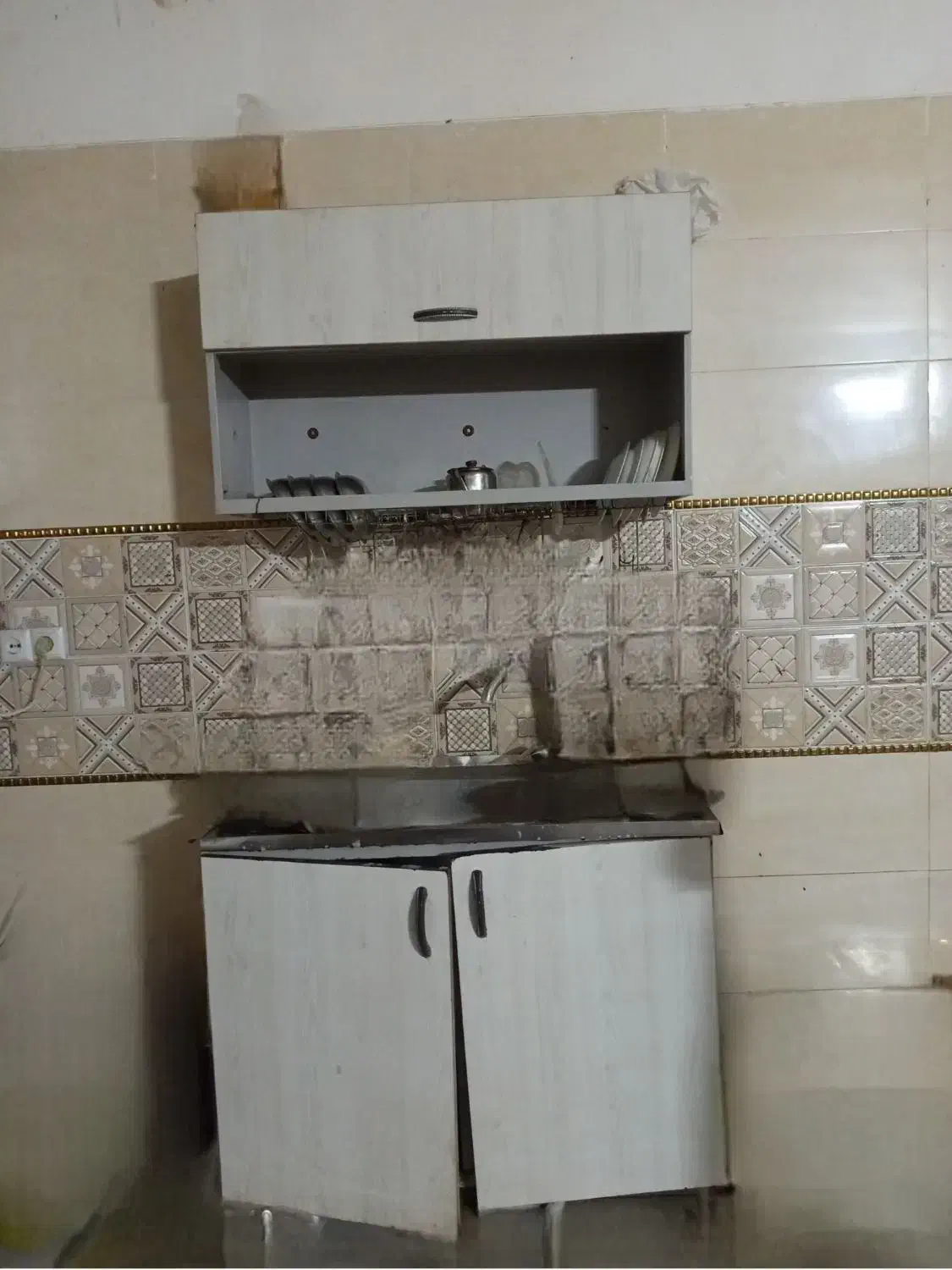 کابینت با سینک و جا ظرفی|مصالح و تجهیزات ساختمان|یزد, |دیوار