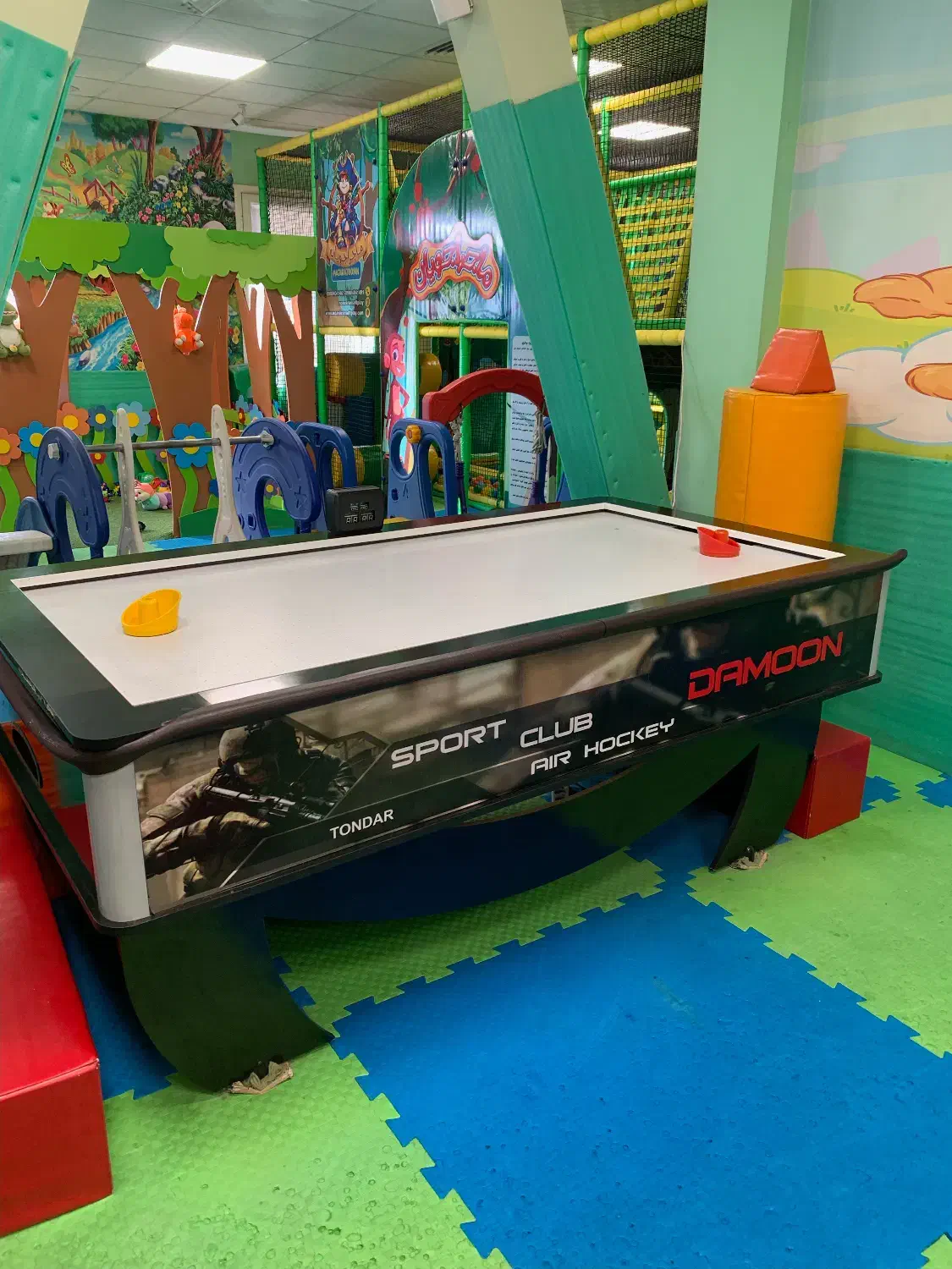 ایرهاکی|تجهیزات ورزشی|اشتهارد, |دیوار