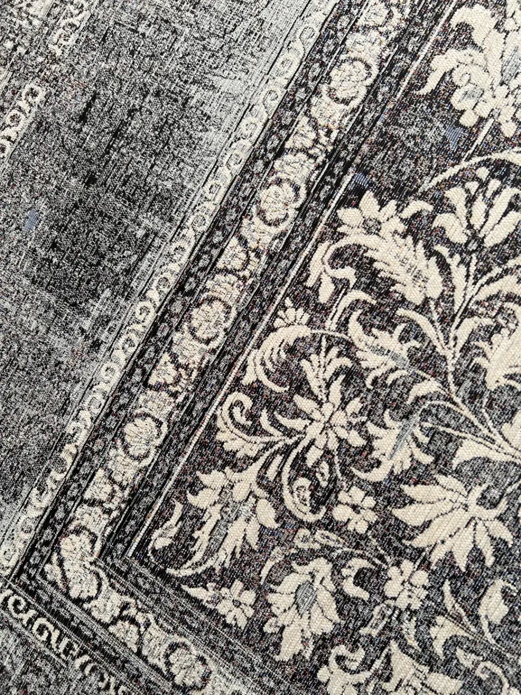 فرشینه ۳ متری|فرش|یاسوج, |دیوار