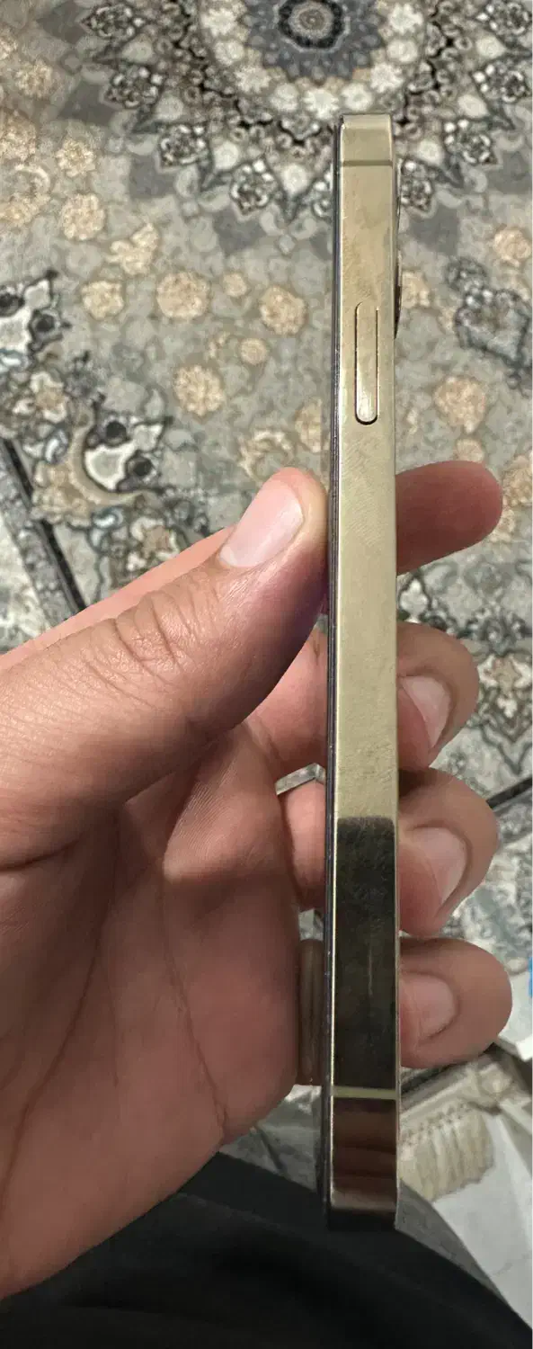 Iphone 12 pro ZAA|موبایل|میانه, |دیوار