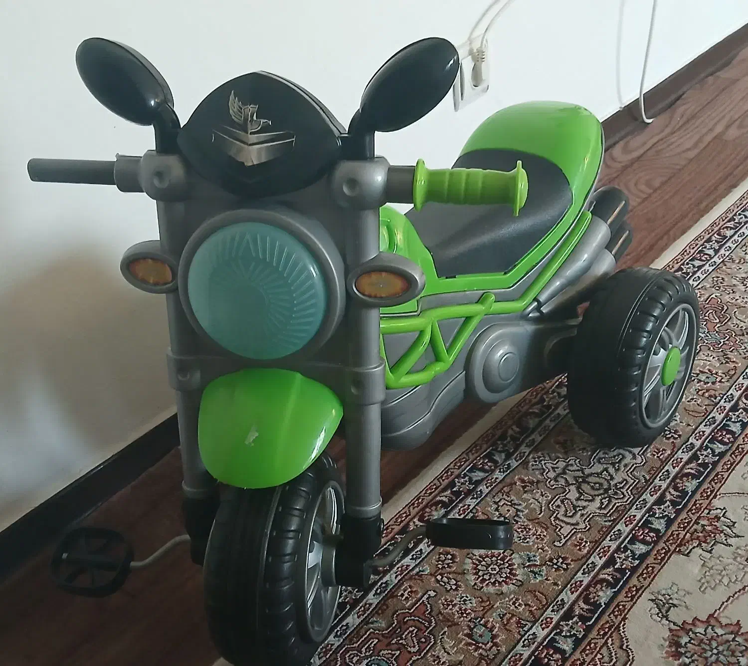 موتور سه چرخه پسرونه|اسباب‌بازی بچه|پردیس, فاز ۳|دیوار