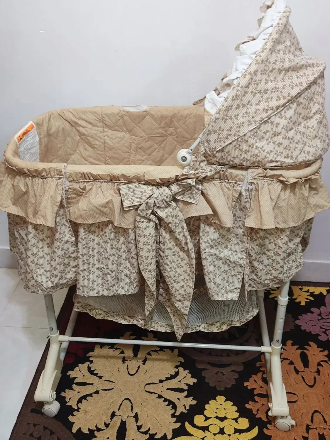 تخت کودک|تخت و صندلی بچه|رشت, سلیمانداراب|دیوار