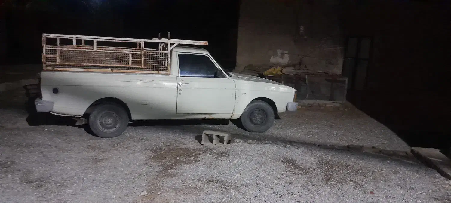 فروش یک دستگاه وانت مدل ۹۳|خودرو سواری و وانت|خاش, |دیوار