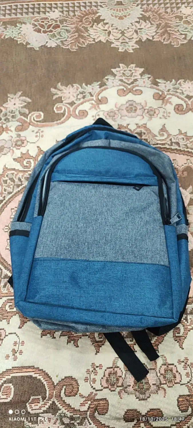 کوله مدرسه|کیف، کفش، کمربند|قم, نیروگاه|دیوار