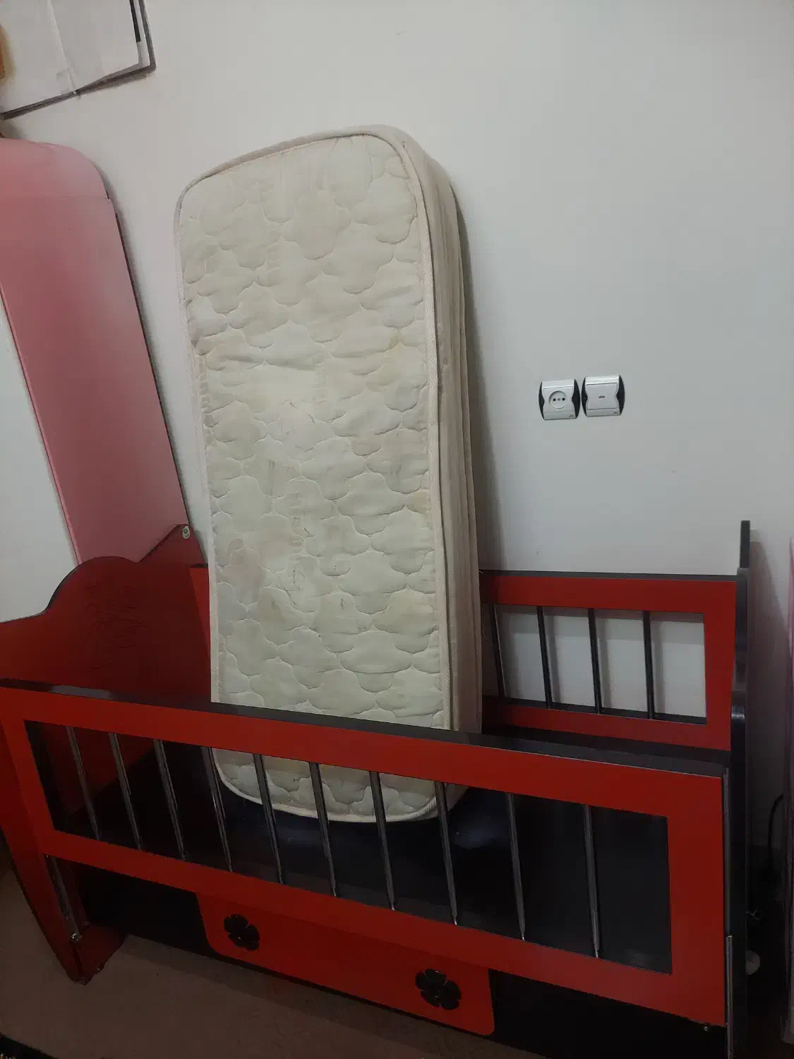 تخت بچه|تخت و سرویس خواب|سمنان, |دیوار