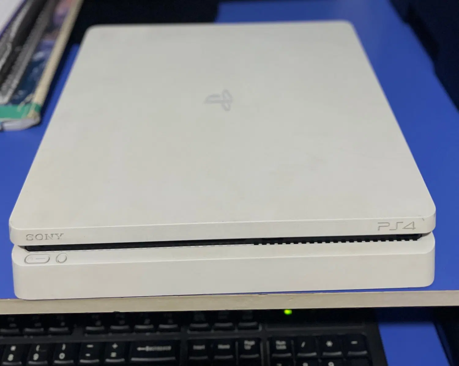 Ps4 slim|کنسول، بازی ویدئویی و آنلاین|شاهین‌شهر, شهرک میلاد|دیوار