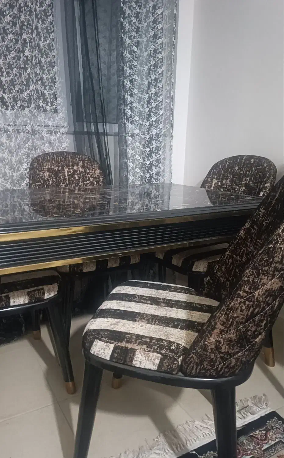 میز غذاخوری|میز و صندلی غذاخوری|تبریز, |دیوار