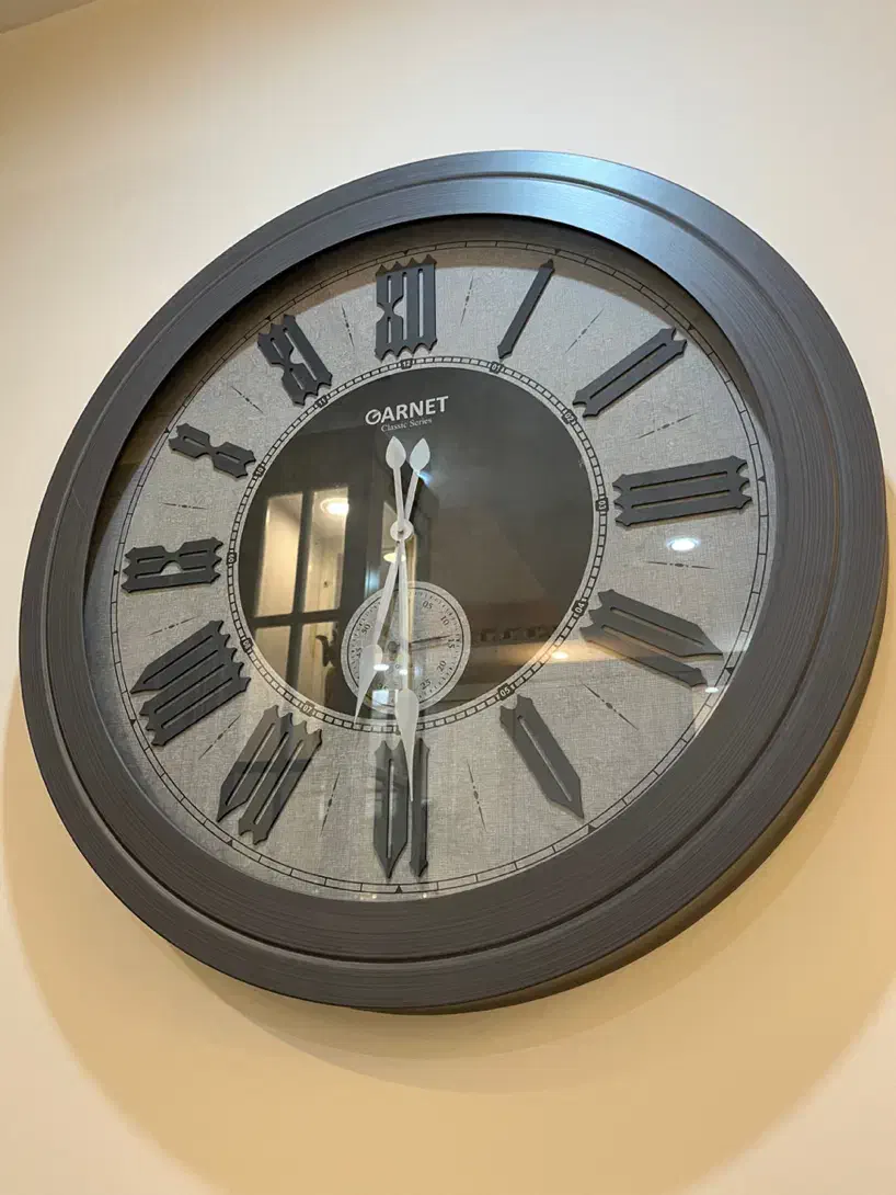 ساعت خاکستری طوسی شیک سایز بزرگ مناسب جهیزیه|ساعت دیواری و تزئینی|مشهد, شهید فرامرز عباسی|دیوار