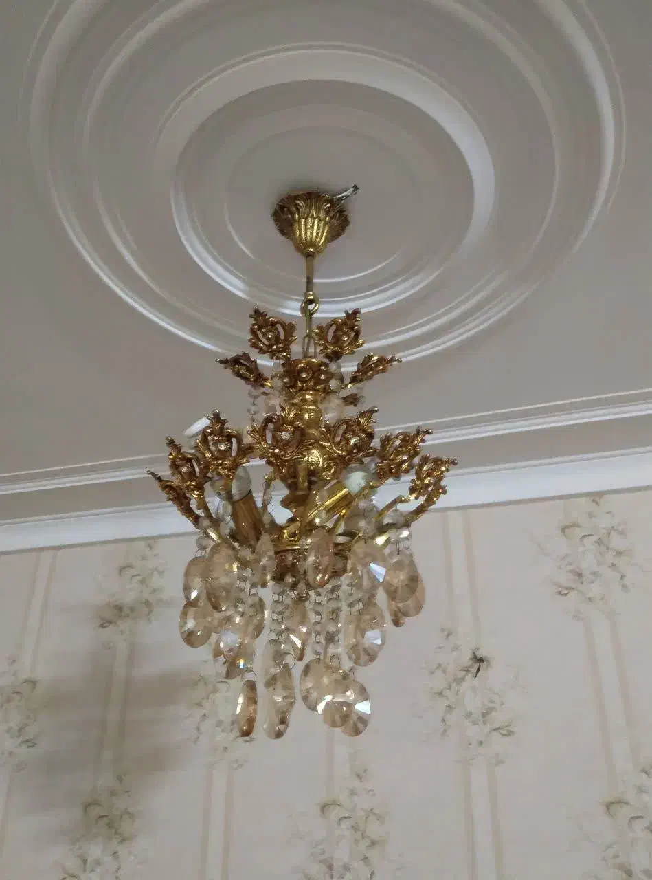 لوستر برنز|لوستر و چراغ آویز|کرج, شهرک جهان‌نما|دیوار