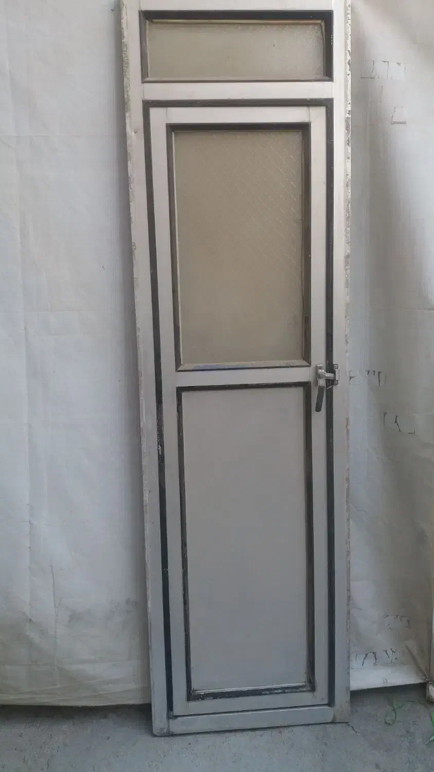 درب و پنجره|مصالح و تجهیزات ساختمان|سنندج, |دیوار