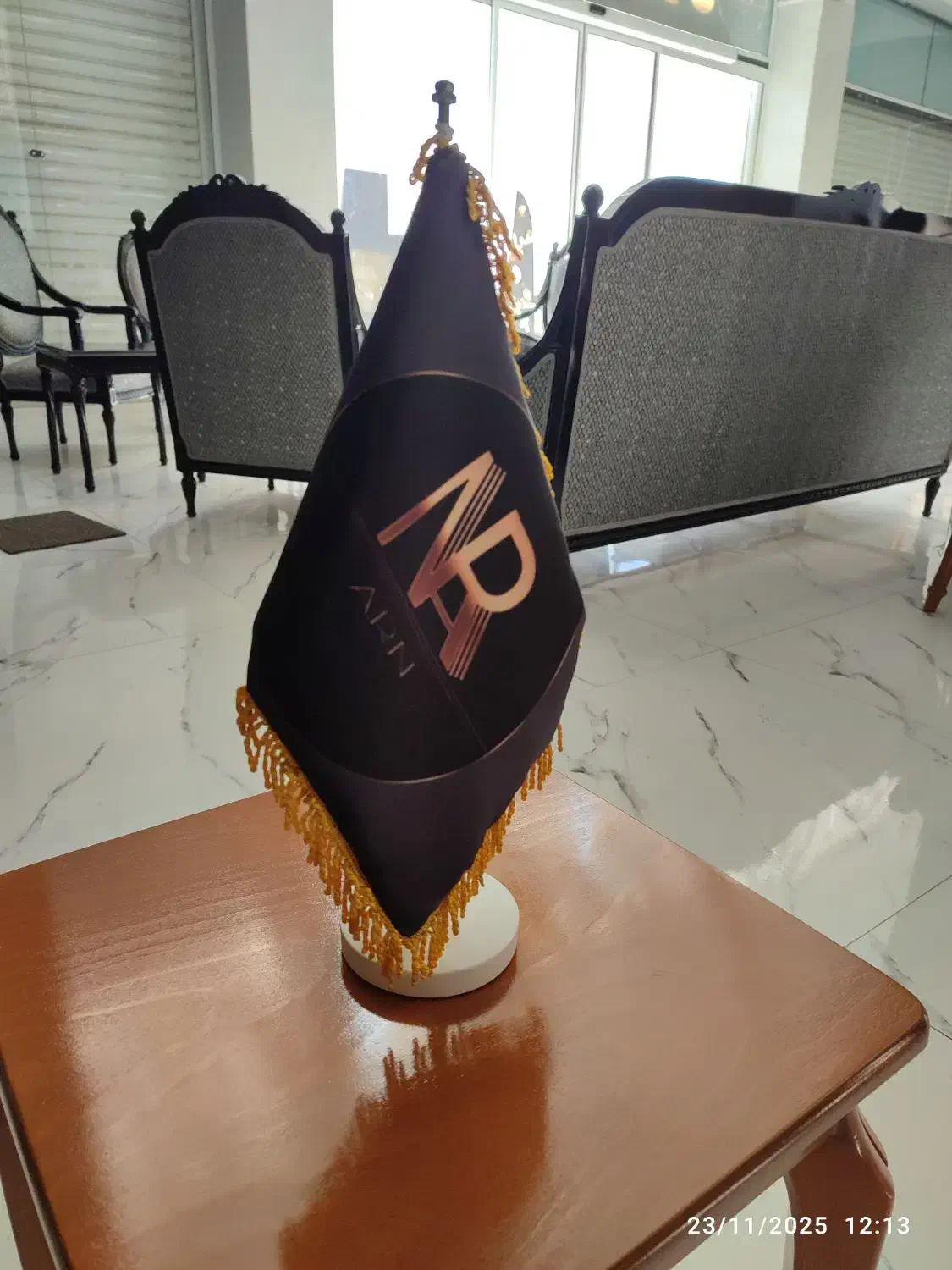 استخدام نجار رویه کوب و خیاط مبل راحتی|استخدام صنعتی، فنی، مهندسی|ملایر, |دیوار