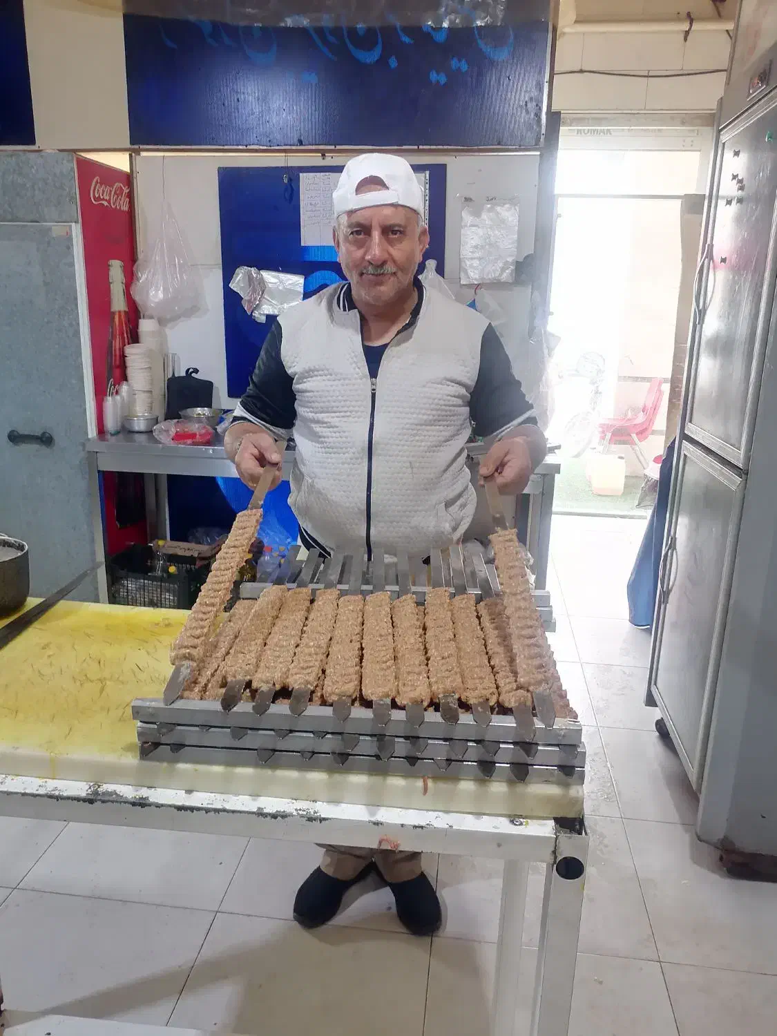 تهیه غذا با کیفیت و بهداشتی باهرحجم و هرتعداد|خدمات پذیرایی، مراسم|بوشهر, |دیوار