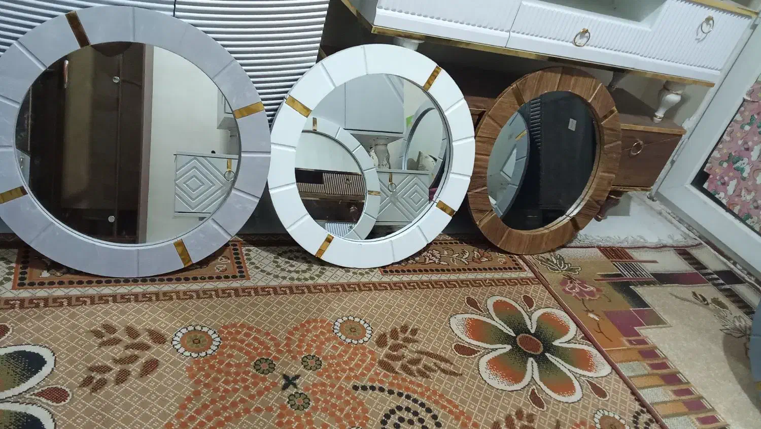 اینه گرد۸۰۰ارسال رایگان|آینه|گلبهار, شهر جدید گلبهار|دیوار