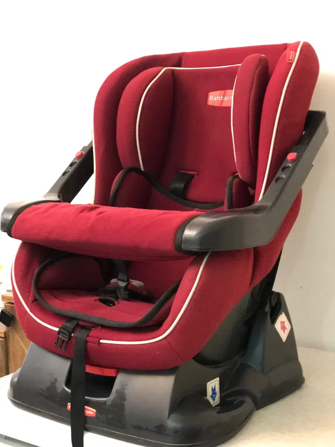 صندلی ماشین کودک|اسباب و اثاث بچه|تهران, بهار|دیوار