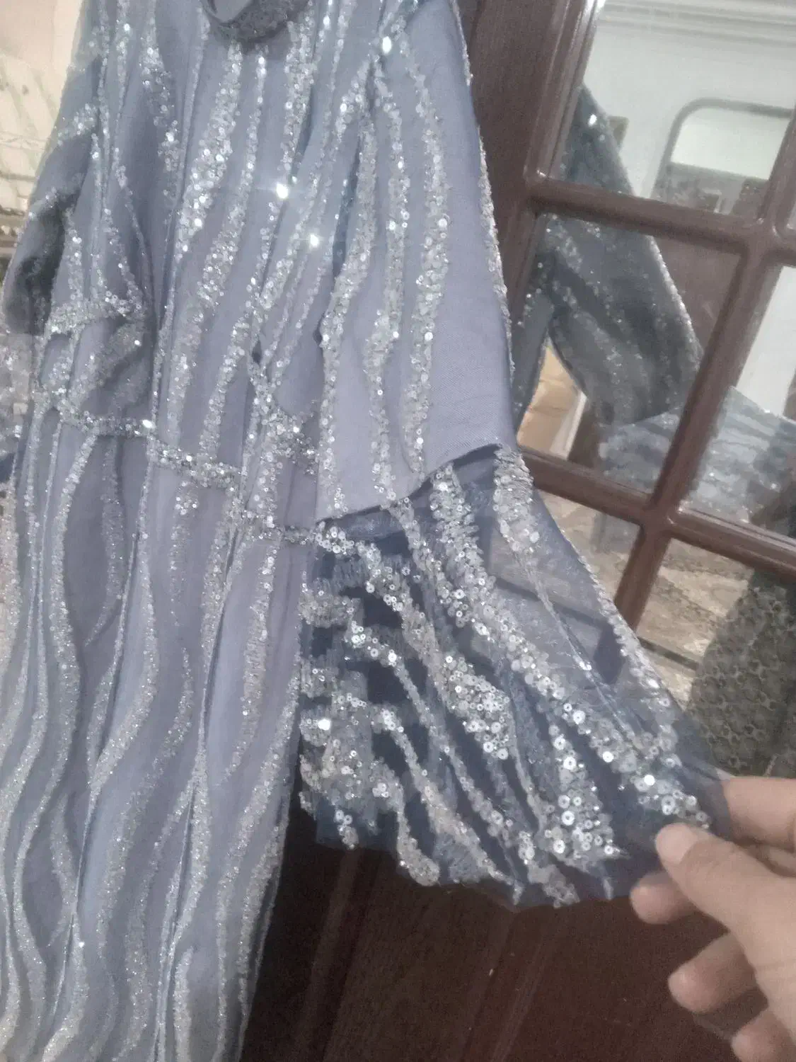 پیرهن مجلسی|لباس|ارومیه, |دیوار