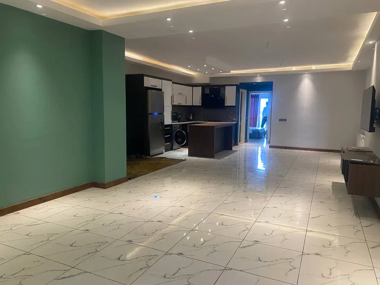 واحد ۱۱۵ متری در برج پلاک صفر دریا|فروش آپارتمان|سرخرود, |دیوار