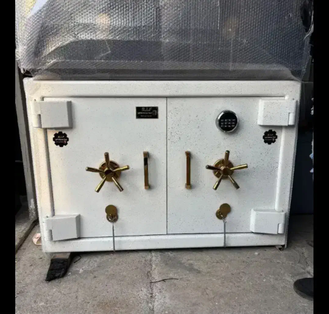 صندوق طلا فروشی و اداری|ابزارآلات|گرگان, |دیوار