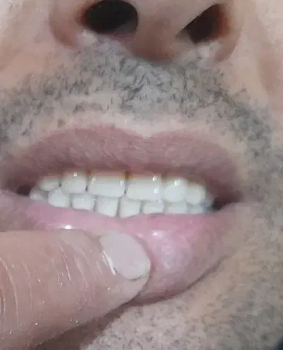 دندانسازی|خدمات آرایشگری و زیبایی|نیشابور, فردوسی جنوبی|دیوار