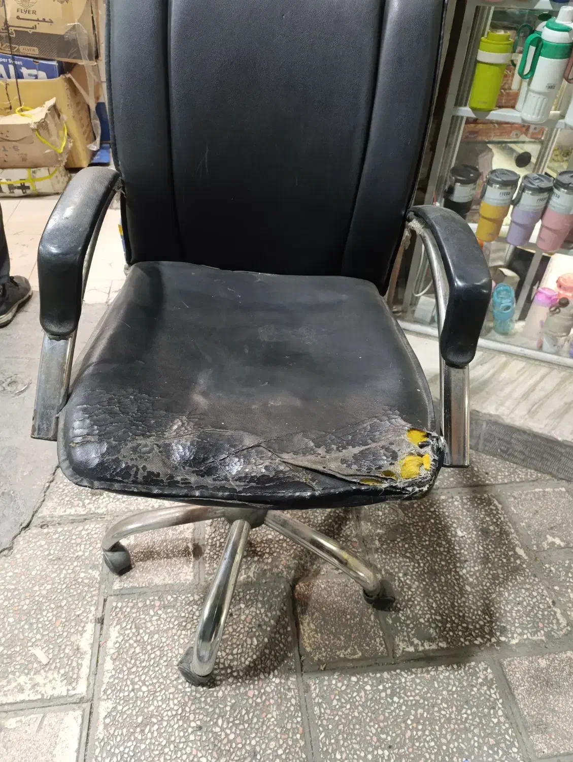 صندلی چرخ دار|مبلمان اداری|تهران, بازار|دیوار