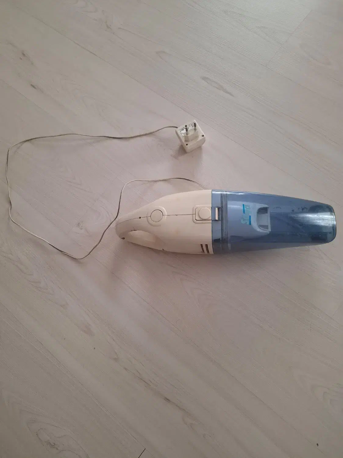 جارو شارژی سایا|جاروبرقی، جارو شارژی، بخارشو|رشت, گلسار|دیوار