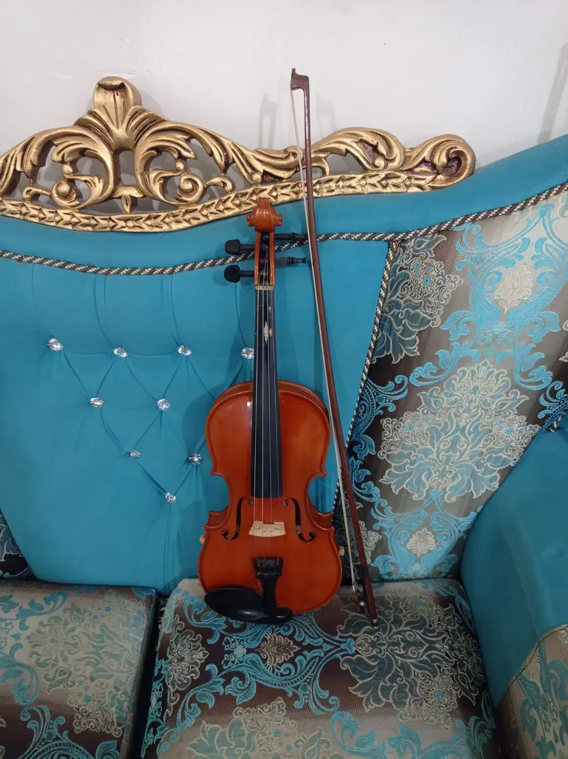 ویولن T.F|ویولن|کازرون, |دیوار