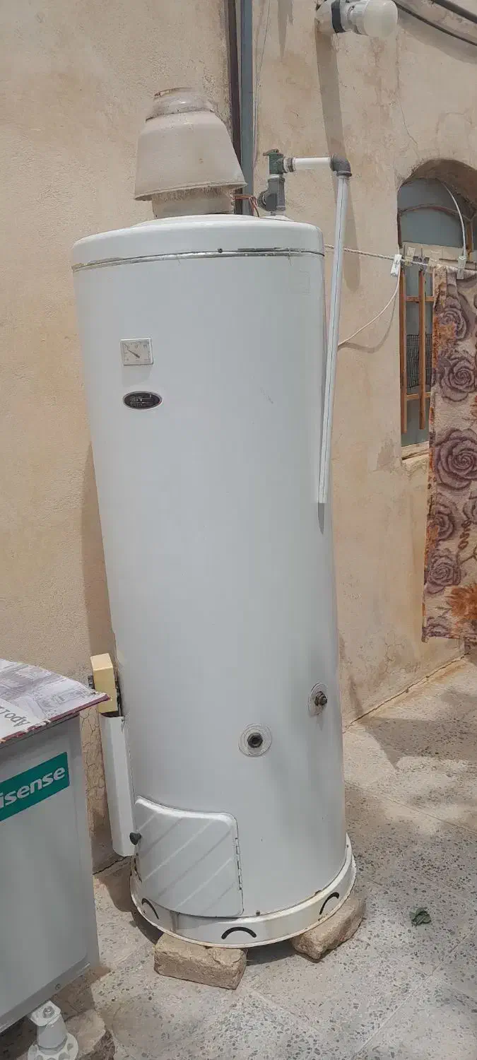 آبگرمکن زمینی درحدنو|آبگرمکن، پکیج، شوفاژ|اشترینان, |دیوار