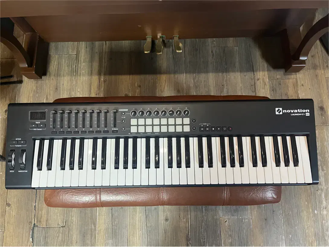 میدی کنترلر novation launchkey 61 mk2|آلات موسیقی|تهران, بلوار کشاورز|دیوار