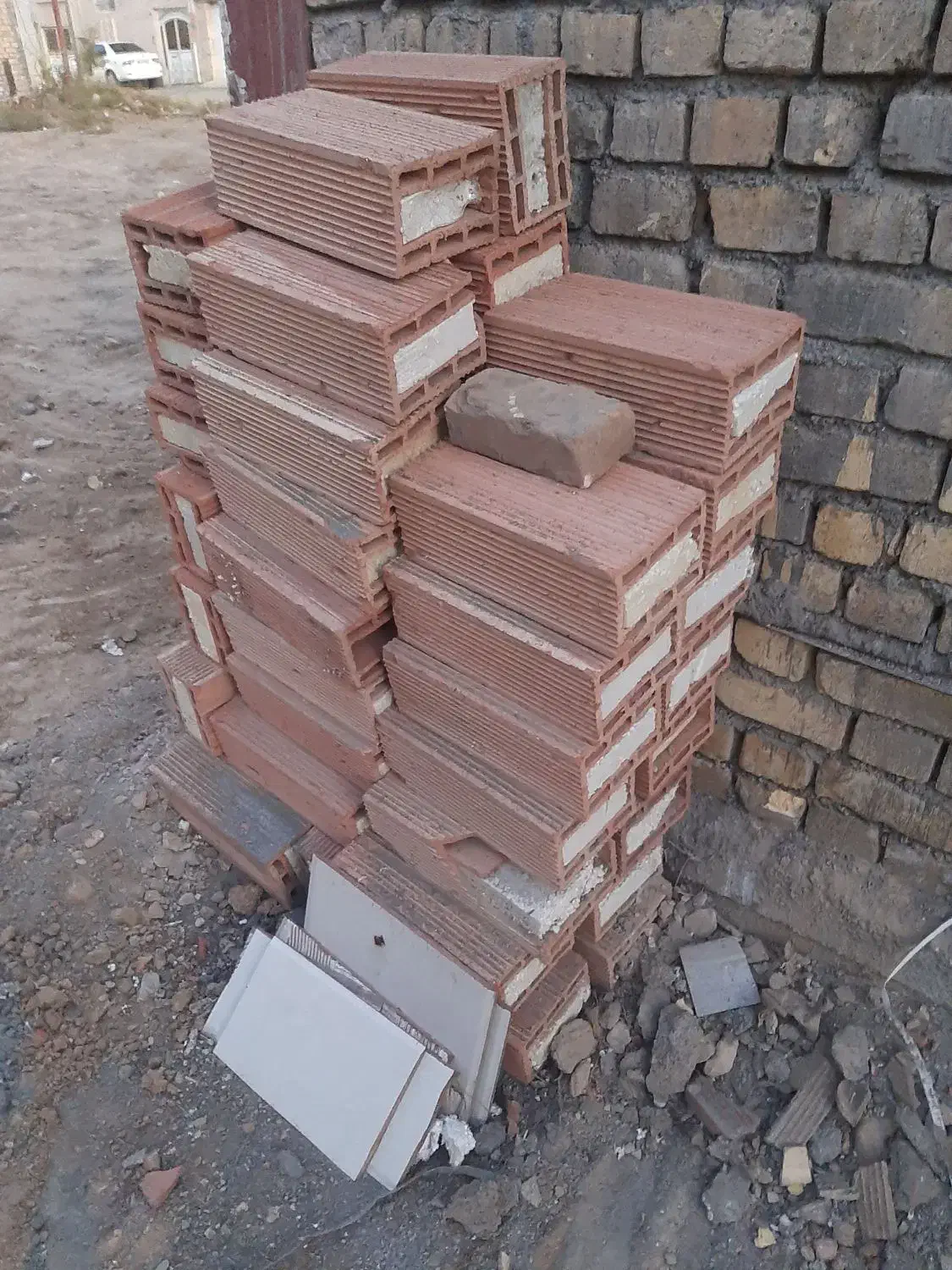 آجر فوم‌ دار ۵۰ عدد|مصالح و تجهیزات ساختمان|خمین, |دیوار