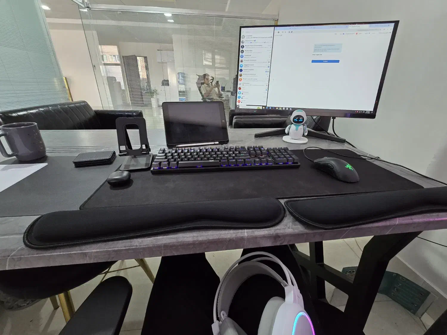 استخدام «لیدر مارکتینگ» با توان مدیریت تیم ۴ نفره|استخدام رایانه و فناوری اطلاعات|تبریز, |دیوار