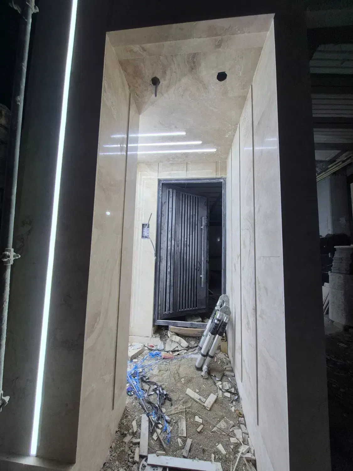 اجرای لاین نوری به صورت تخصصی|خدمات پیشه و مهارت|ساوه, |دیوار