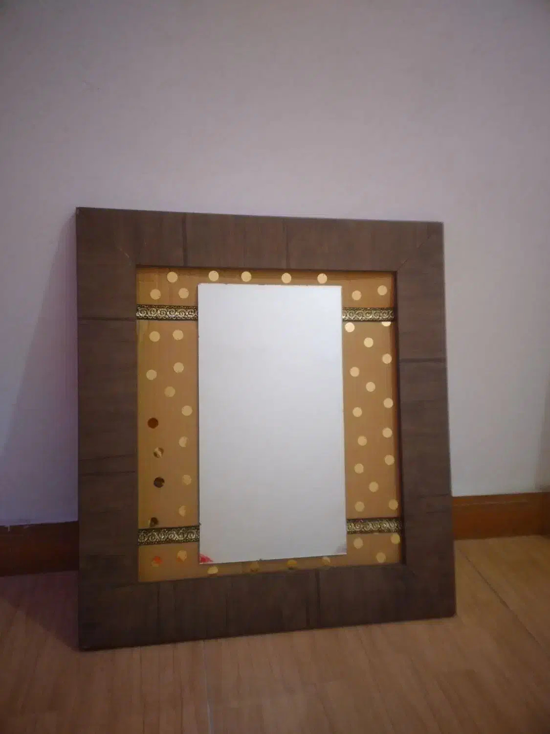 اینه زیبا سنتی و تخته گوشت و جا مایع اخوان|آینه|بابلسر, |دیوار