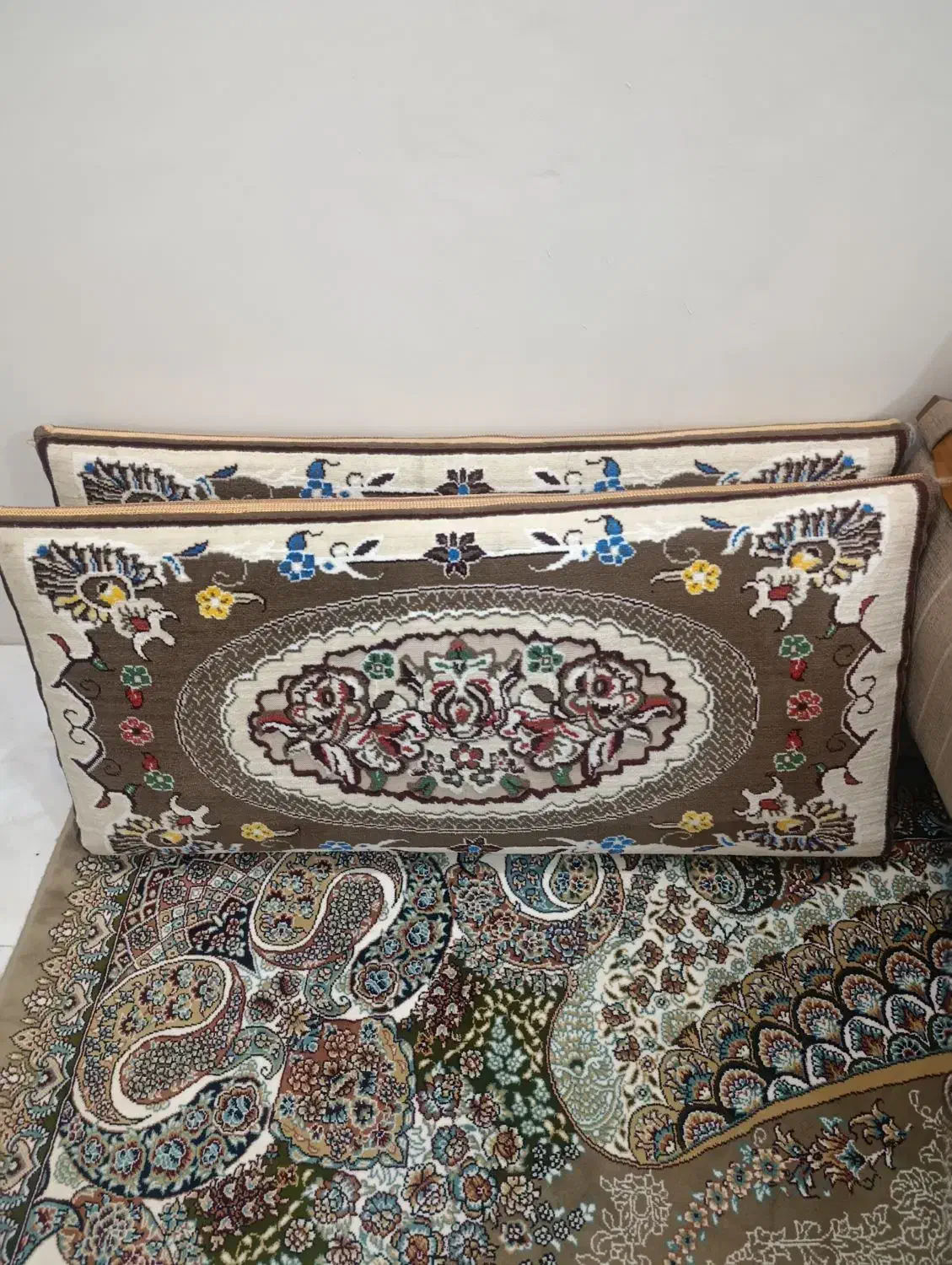 پشتی|پشتی|مشهد, همت آباد|دیوار