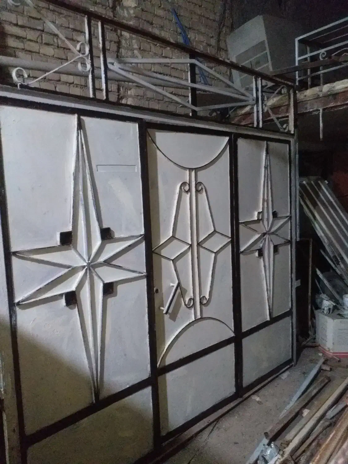 درب حیاط ۳لنگه ماشین رو|مصالح و تجهیزات ساختمان|آبادان, |دیوار