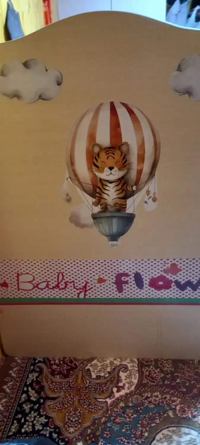 تخت خواب کودک|تخت و صندلی بچه|خشکبیجار, |دیوار