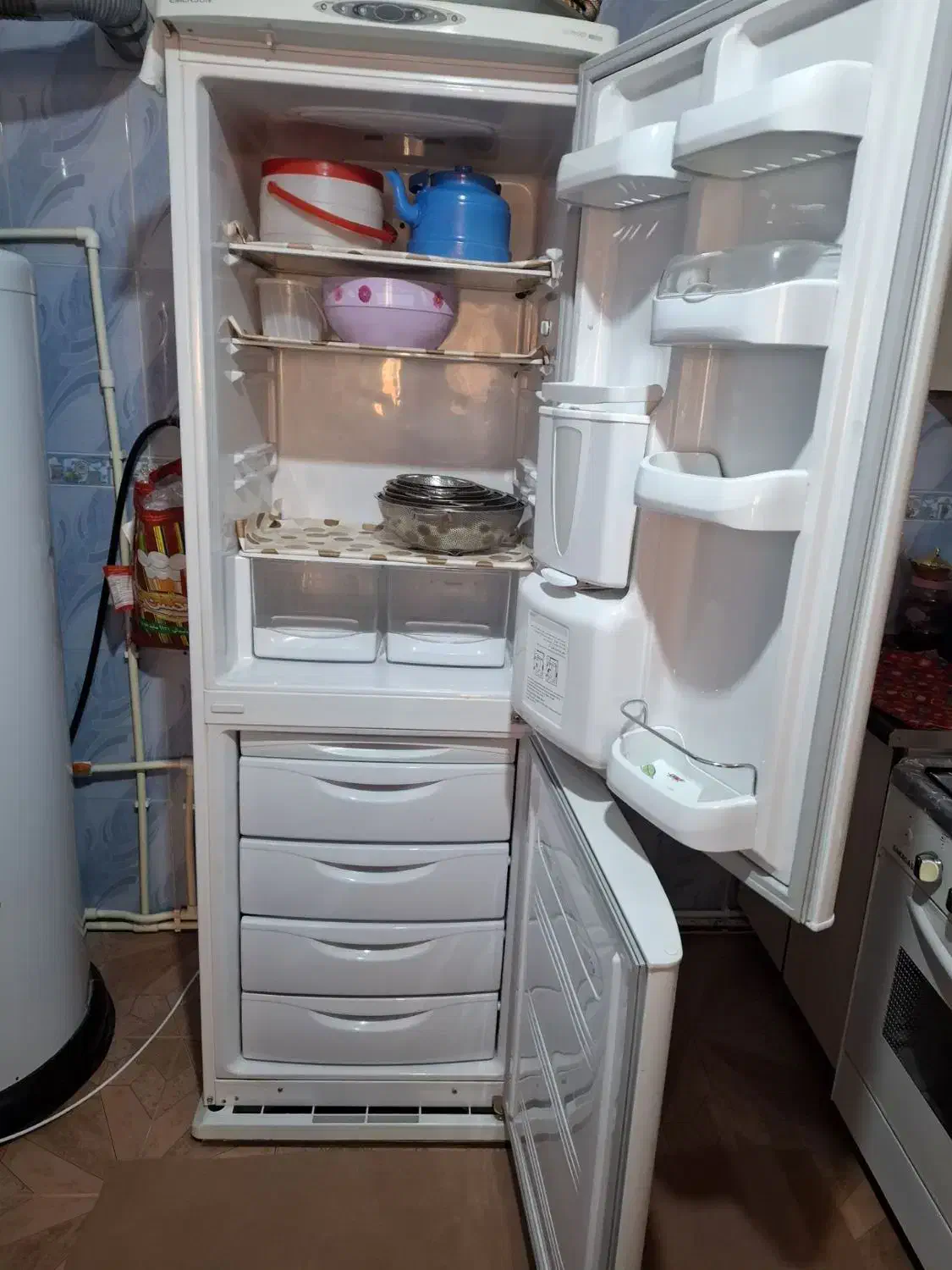 یخچال امرسان کارکرده تمیز جادار|یخچال و فریزر|پیشوا, |دیوار