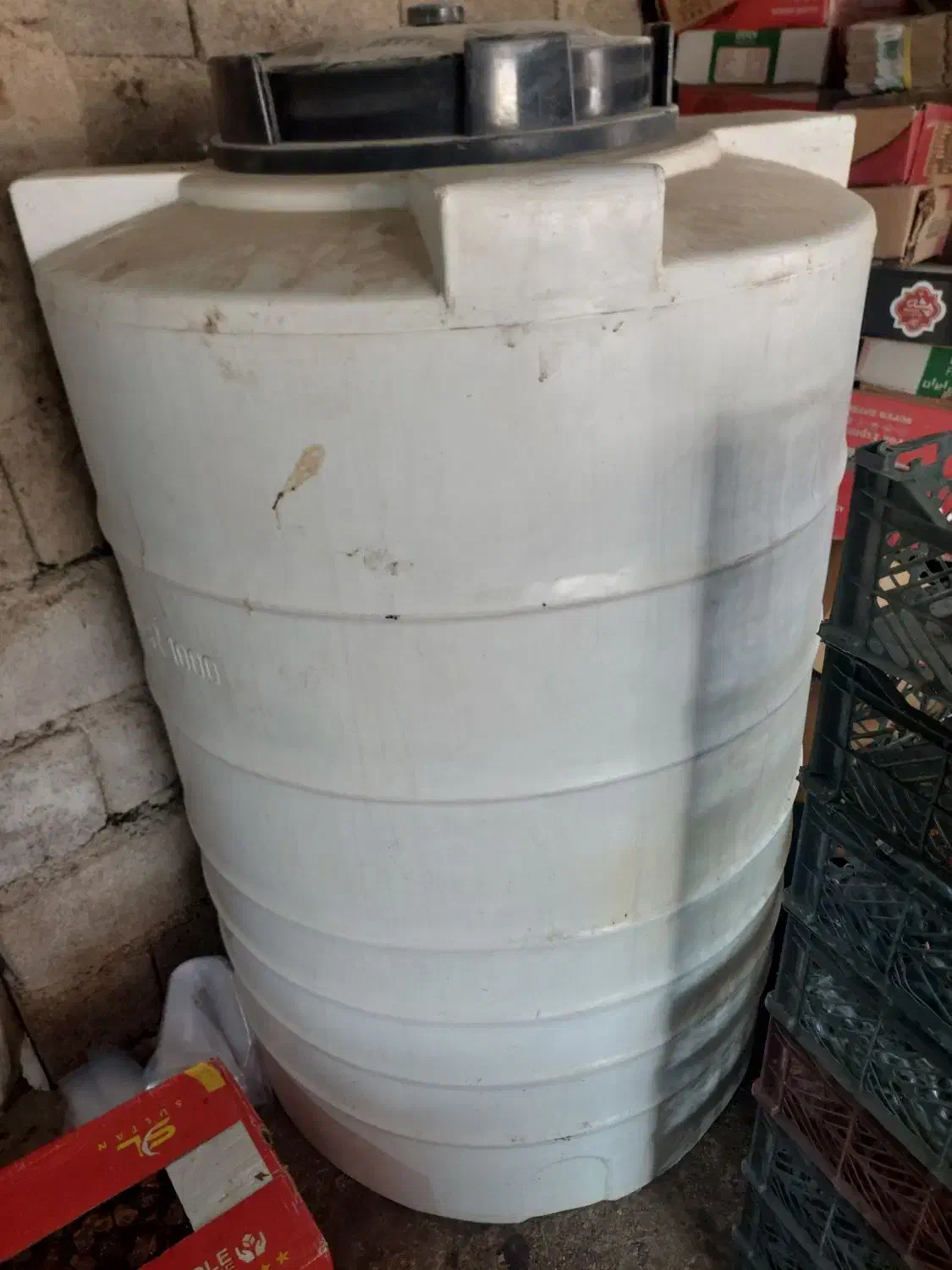 بشکه 1000لیتری گازوئیلی|مصالح و تجهیزات ساختمان|وحدتیه, |دیوار