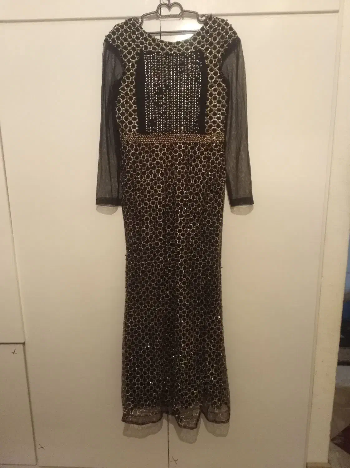 لباس مجلسی|لباس|شیراز, گویم|دیوار